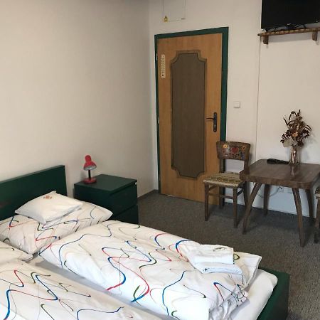 DusnikyBendovsky Dvur住宿加早餐旅馆 外观 照片