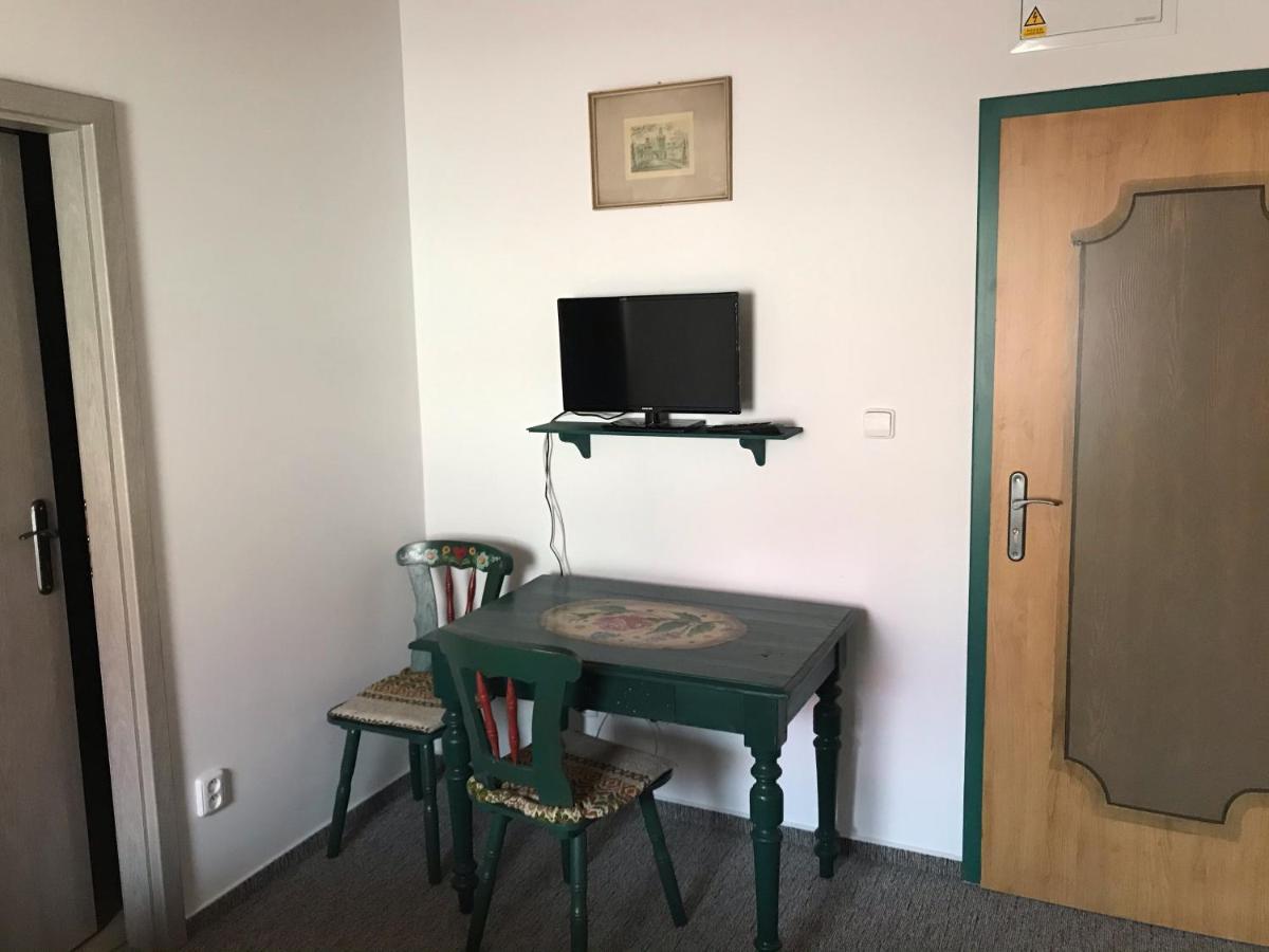 DusnikyBendovsky Dvur住宿加早餐旅馆 外观 照片